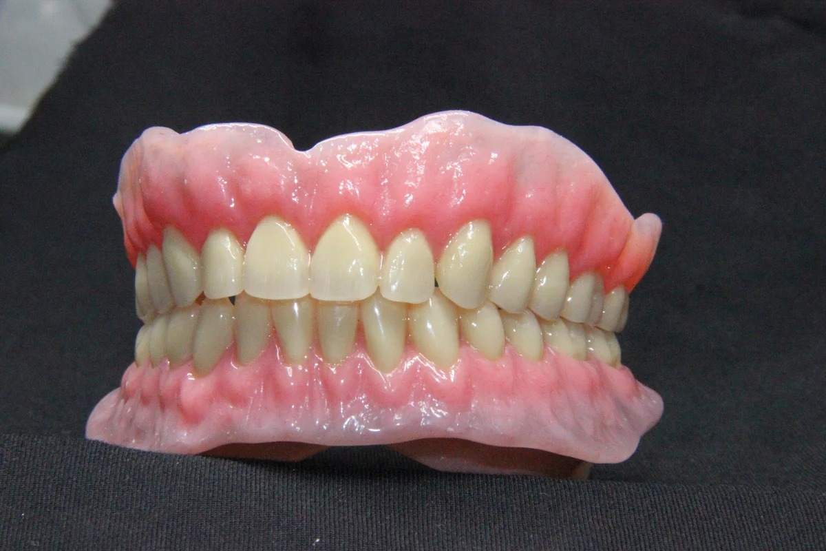 Съемные протезы зубов виды фото